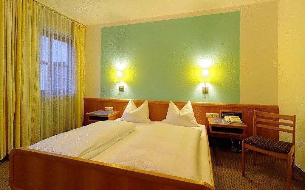 Hotel Staffler Odelzhausen Dış mekan fotoğraf